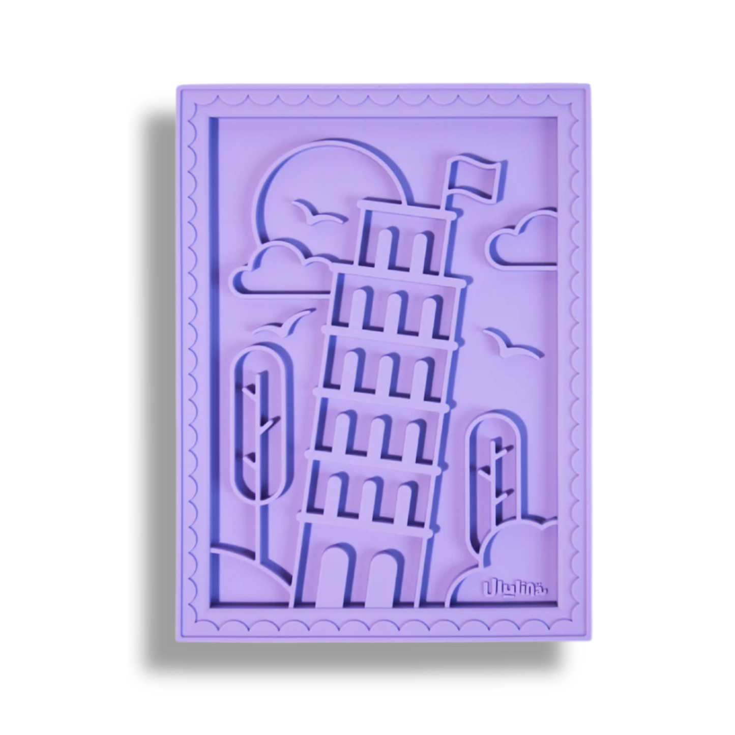 Lick Mat: Interactive Snack for Dogs