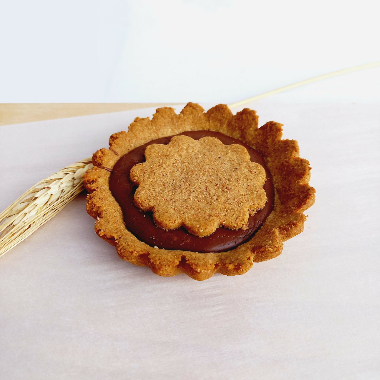 Crostatina con grano saraceno e crema di nocciole 70g - Confezione da 6 pezzi.
