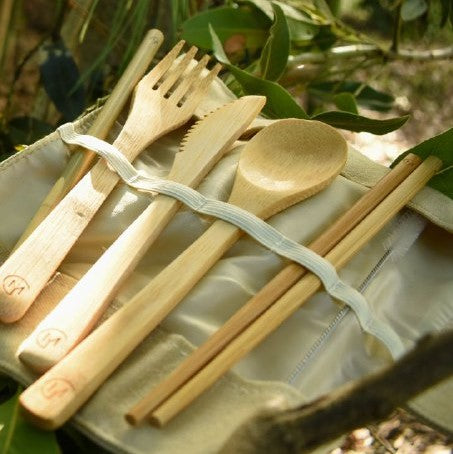 Set di posate in bamboo