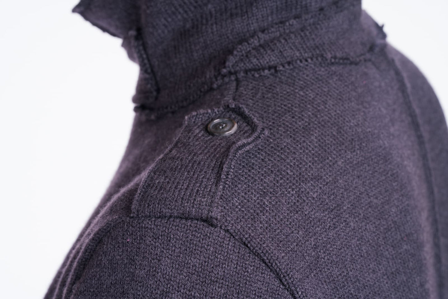 Gianni: casaco masculino de lã merino virgem pura com abotoamento duplo