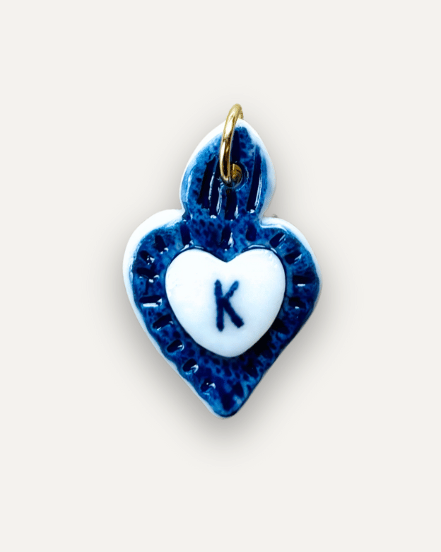 Charm in Porcellana Cuore Blu - Lettera K