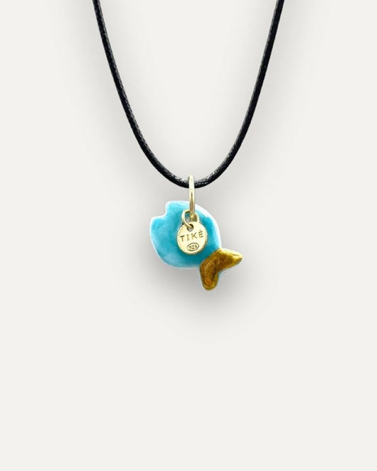 Charm in Porcellana Pesce Turchese coda Oro