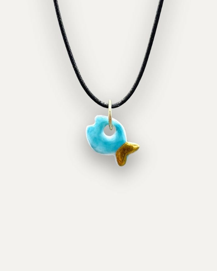 Charm in Porcellana Pesce Turchese coda Oro
