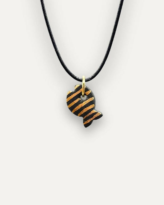 Charm in Porcellana Pesce Nero Righe