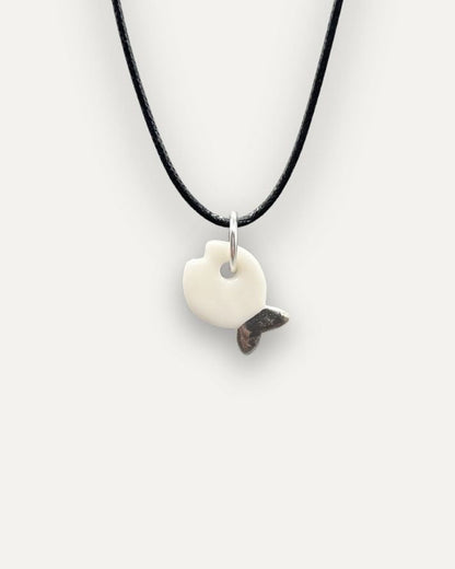 Charm in Porcellana Pesce Bianco coda Platino