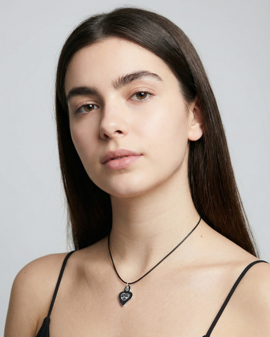 Charm de porcelana Sagrado Corazón Amati negro