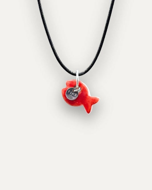 Charm in Porcellana Pesce Rosso Tinta Unita