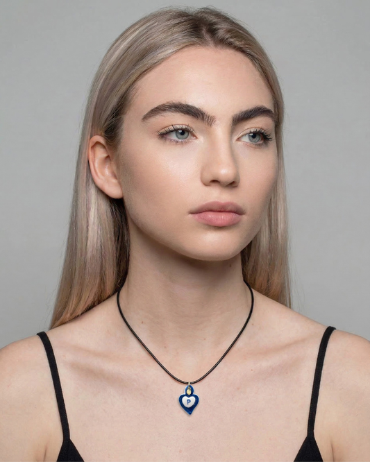 Charm in Porcellana Cuore Blu - Lettera P