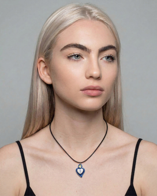 Charm in Porcellana Cuore Blu - Lettera T