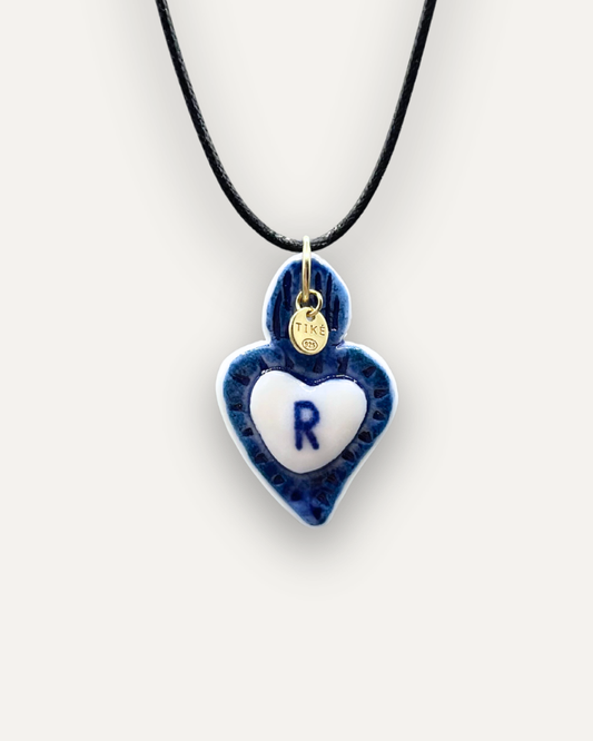 Charm de porcelana Corazón azul - Letra R
