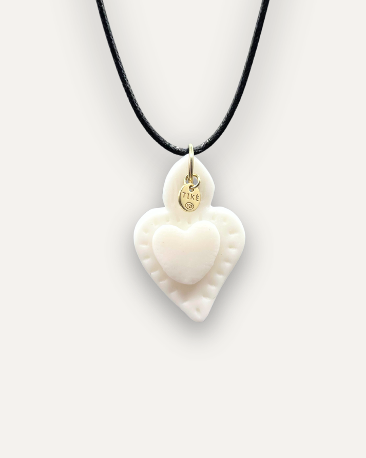 Pingente de porcelana Coração Branco Acetinado