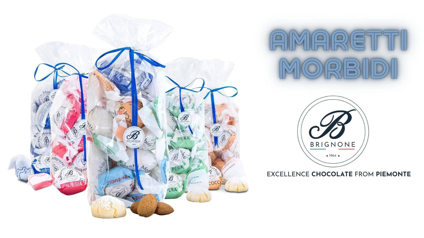 Amaretti blandos variados con fruta