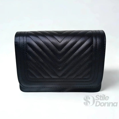 Bolsa Matelassê com Triângulos