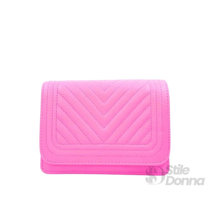 Bolsa Matelassê com Triângulos
