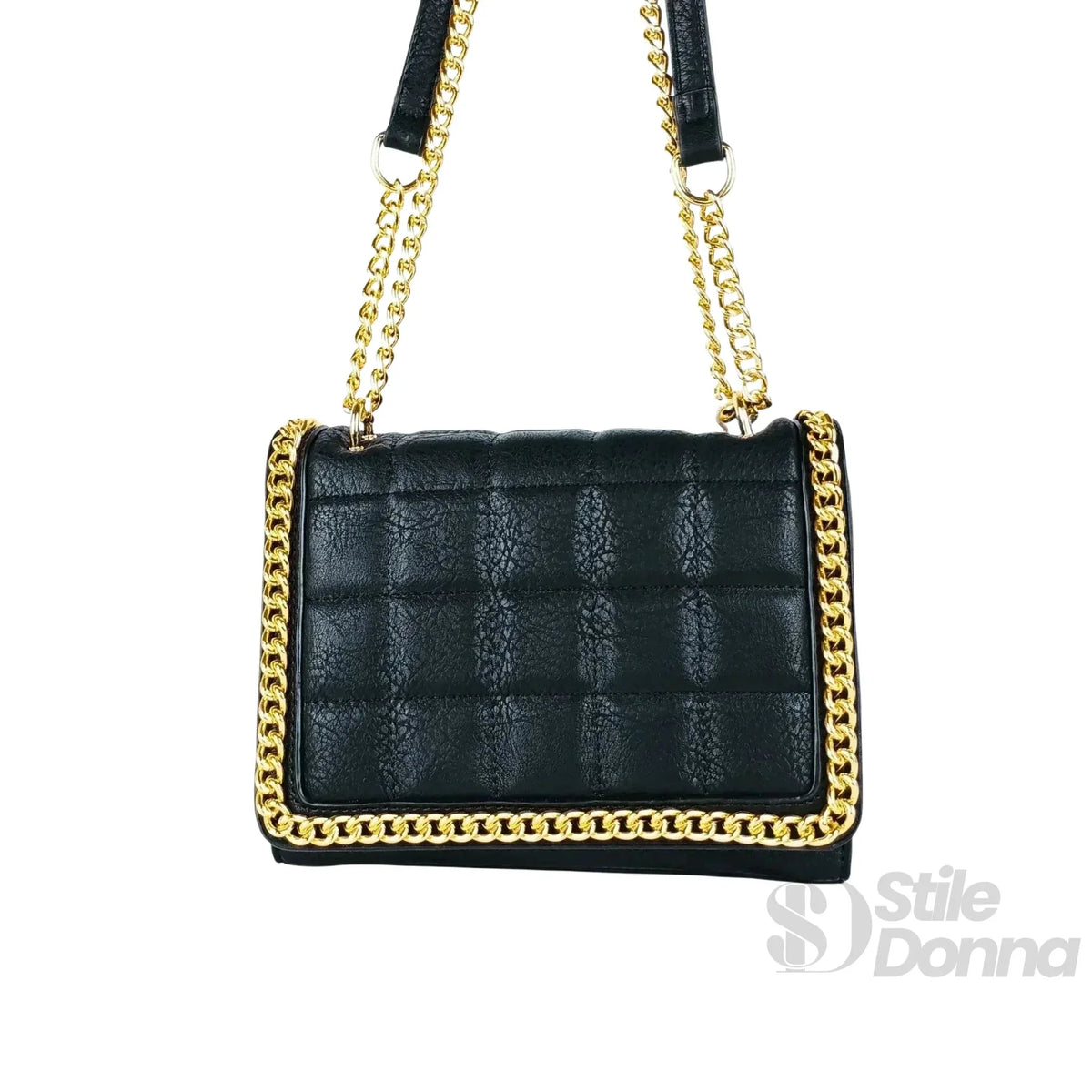 Bolsa Preta Matelassê com Corrente