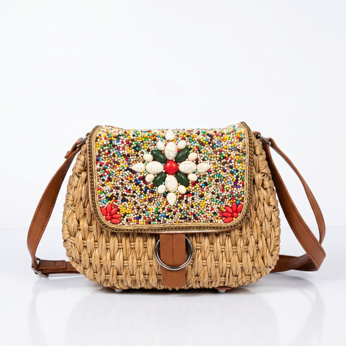 Bolsa transversal de ráfia trançada