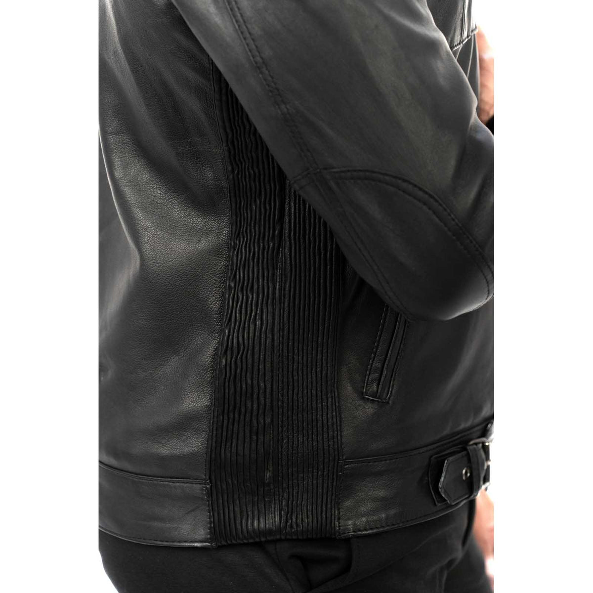 Blouson biker homme slim en véritable cuir noir avec fermeture principale à glissière et rabat Rindway