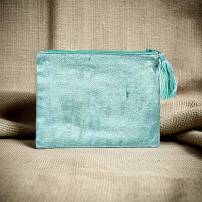 Pochette “Sole Luna” en velours vert émeraude brodée à la main