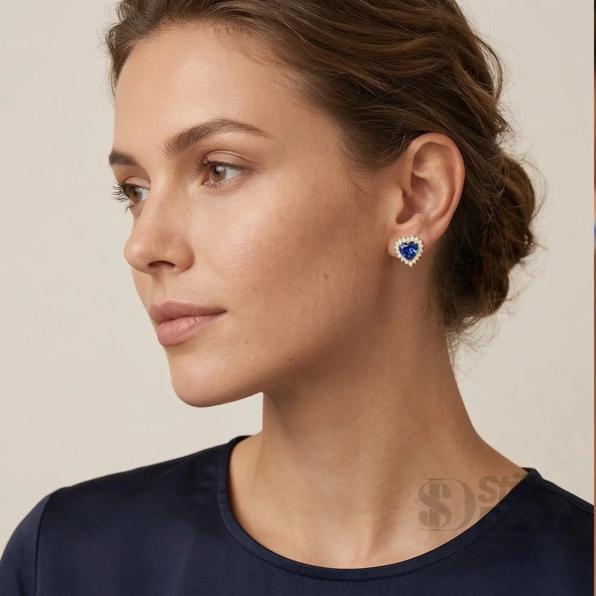 Azure Heart Orecchini con Cuore Azzurro
