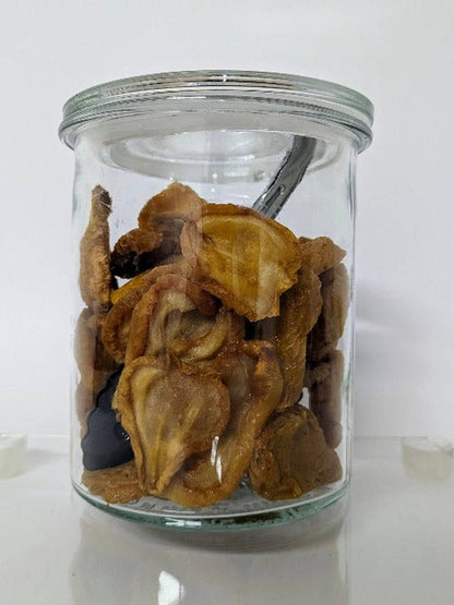 Dehydrated pears