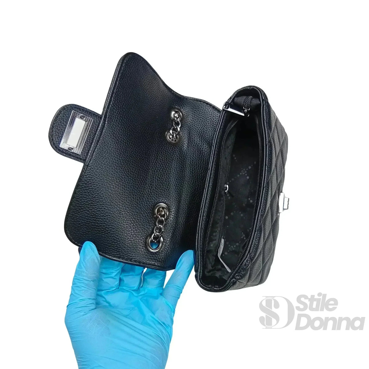 Clutch pouch de couro sintético com corrente