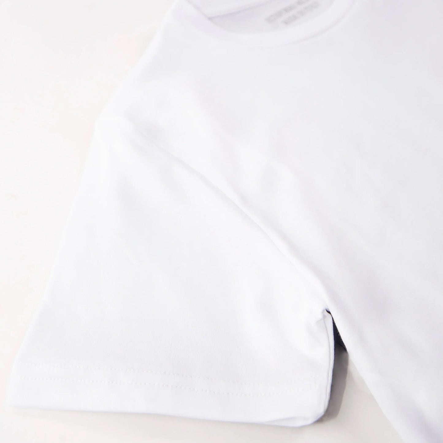 Amalfi: white men's Muscle Fit t-shirt