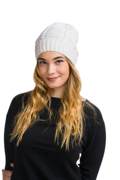 Betty: boina feminina em lã virgem merino