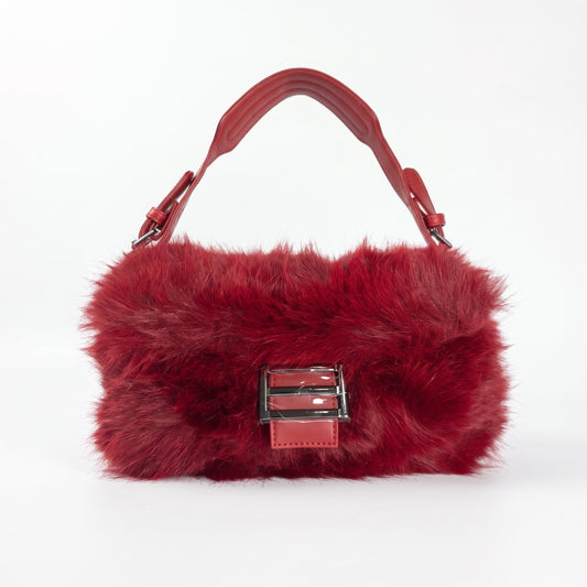 Rote Handtasche aus Kunstpelz