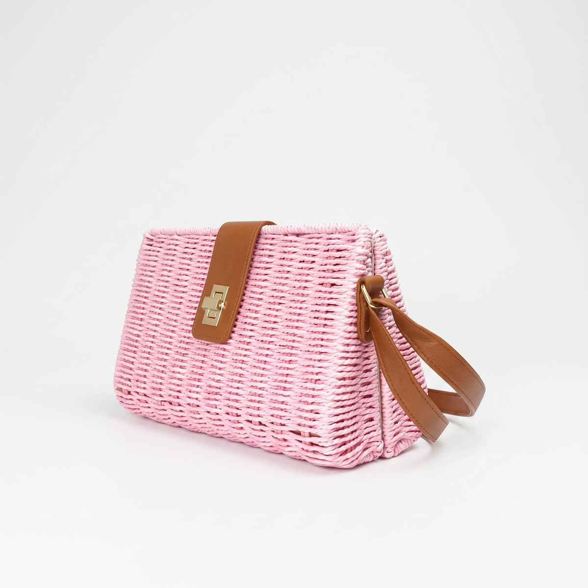 Braided Straw Shoulder Bag