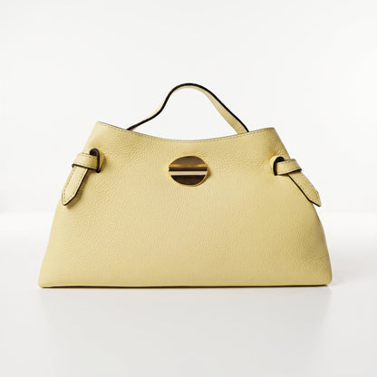 Livia Borsa in Vera Pelle con Disco Oro