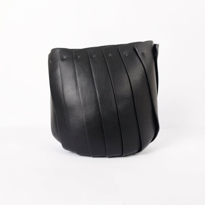 Beuteltasche aus Kunstleder