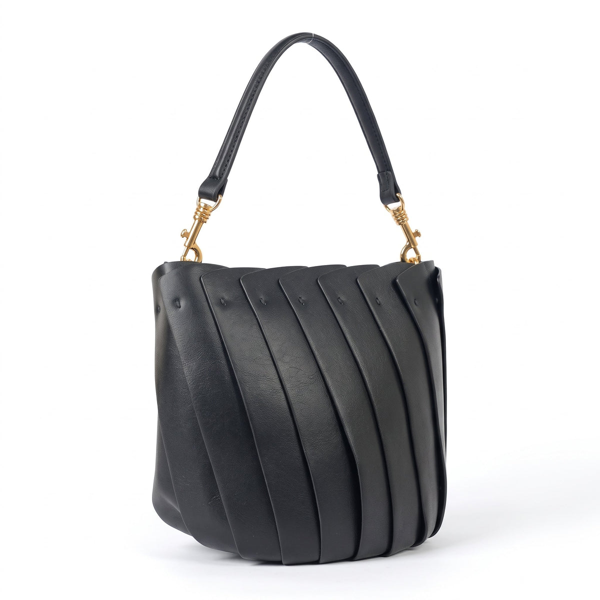 Beuteltasche aus Kunstleder