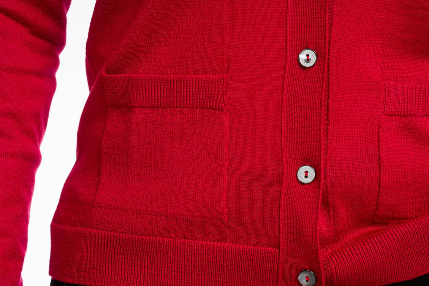 Clássico: cardigã feminino elegante