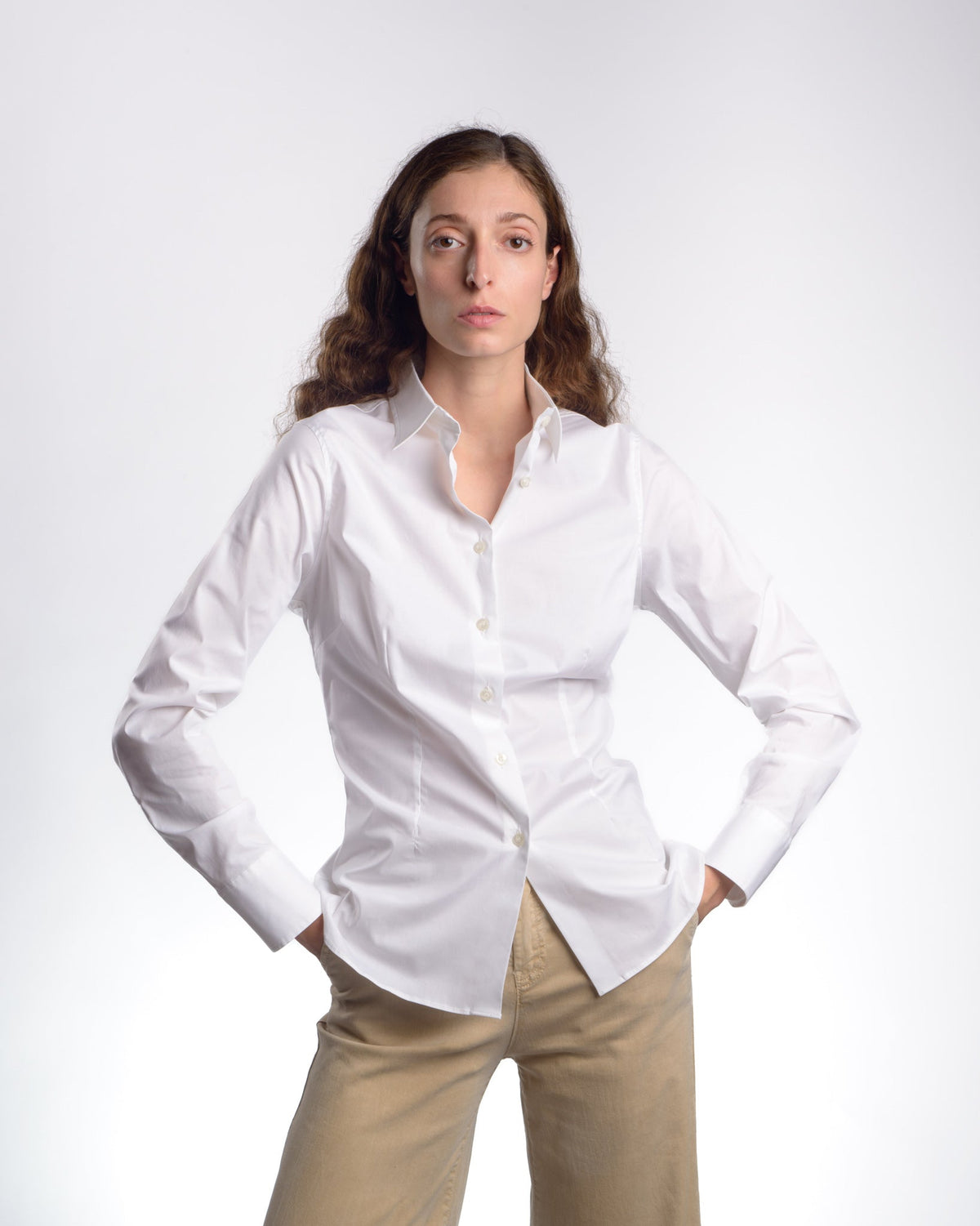 Camisa feminina DANIELA em Popeline stretch