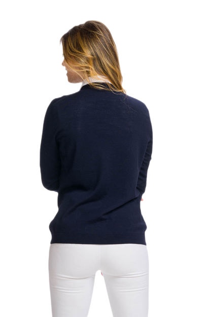 Clássico: cardigã feminino elegante