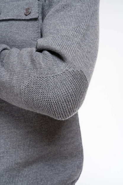 Stone: jersey de hombre de cuello alto con botones en tejido de punto trenzado