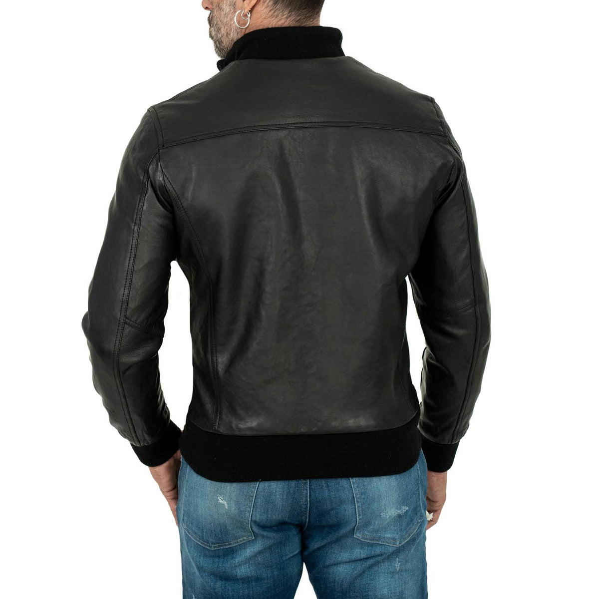 Jaqueta bomber masculina slim de couro legítimo preta com bolsos com zíper Rindway