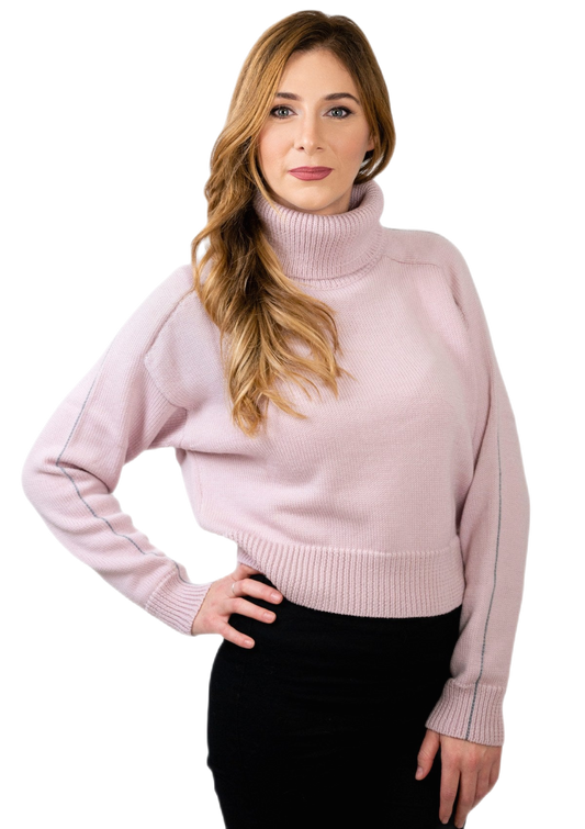 Tessa: blusa feminina gola alta em pura lã