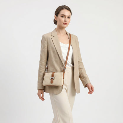 Matilde Borsa a Spalla in Vera Pelle