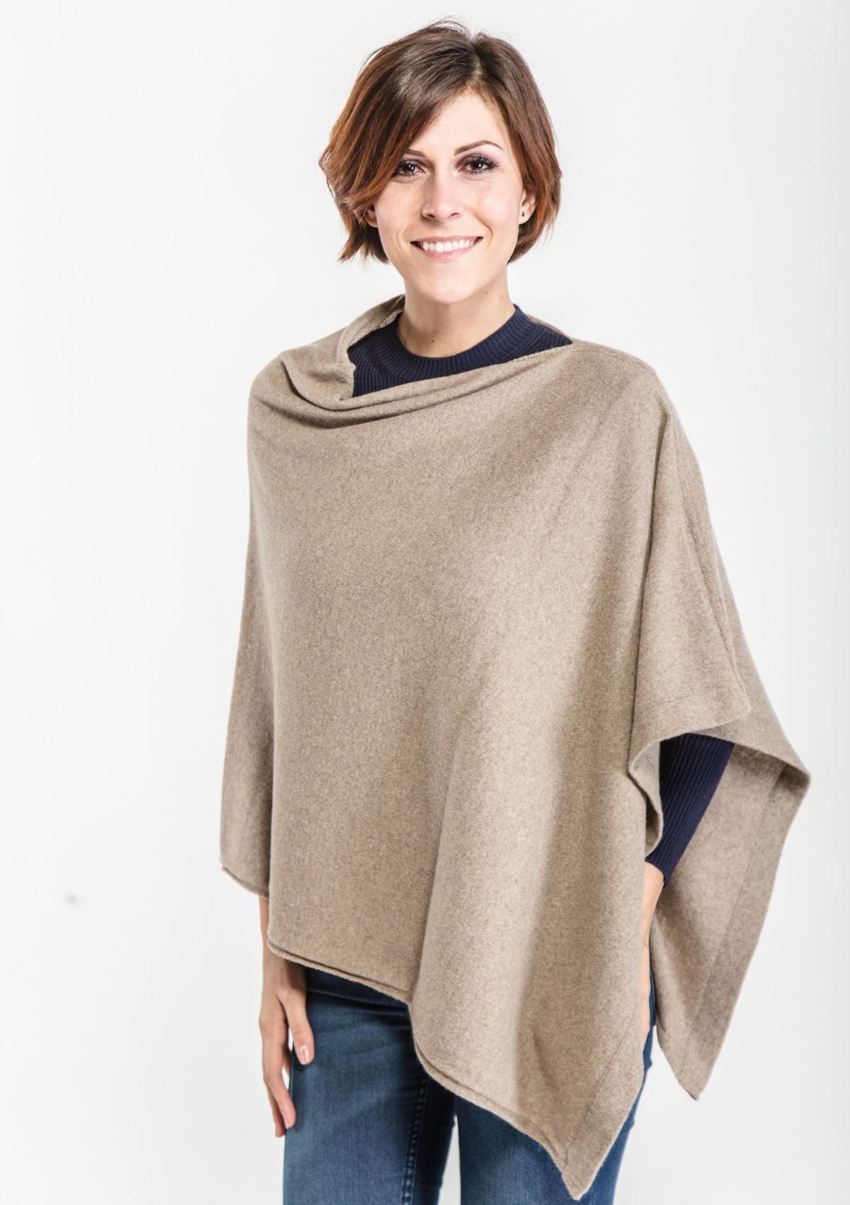 Pasha : cape d'épaule en pur cachemire
