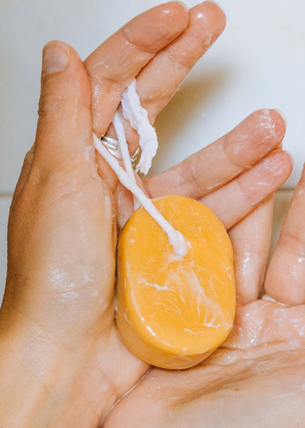 Papayo 2-in-1 solid shampoo and conditioner