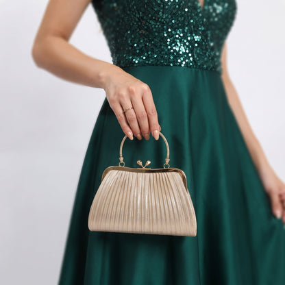 Soft Pouch Bolsa com strass dourado