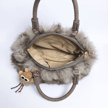 Tecla Borsa a Mano in Pelliccia Sintetica con Manici Intrecciati